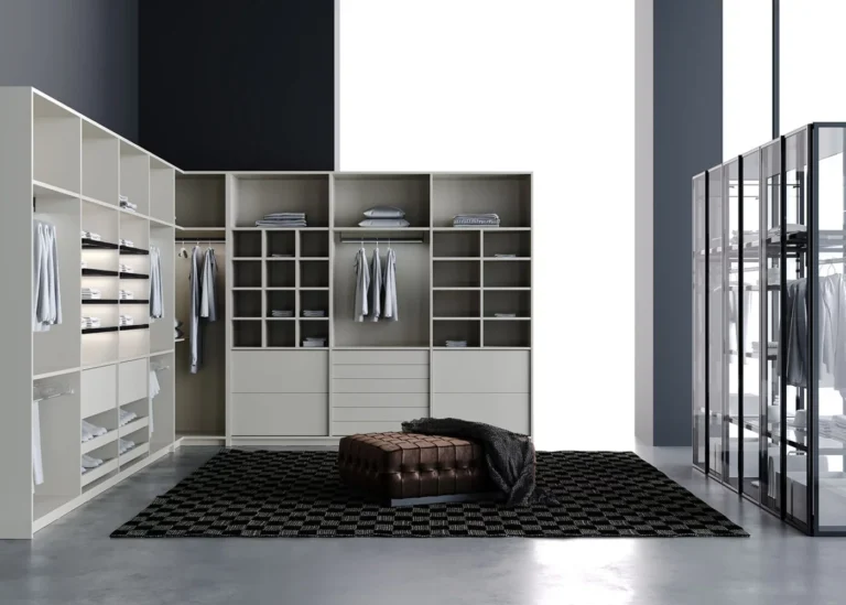 closet--1400x1000